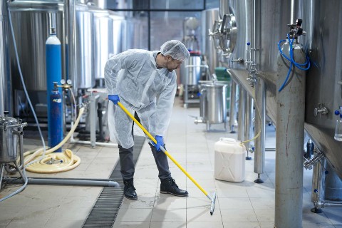Industrial Facilities Cleaning